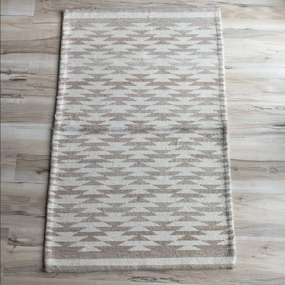 Other - Beige and Cream Small Area Rug